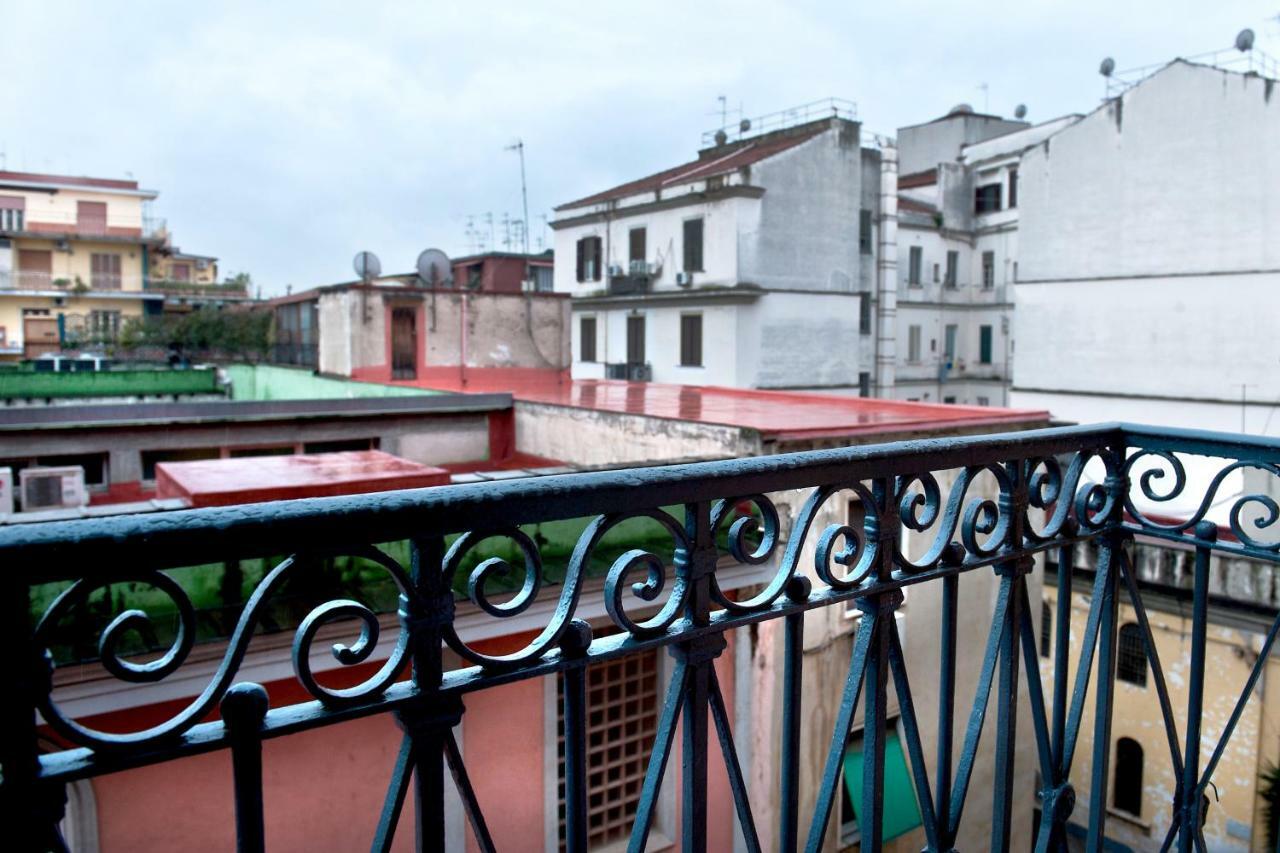 Hotel Casa Garibaldina A Napoli Exterior foto